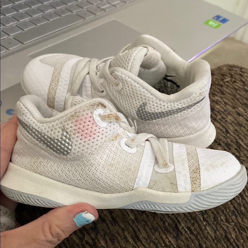 White and Gray Sneakers Breathable Knit Lightweight